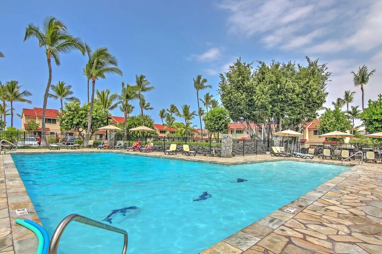 Airy Oceanfront Kailua-Kona Gem With Community Pool Apartman