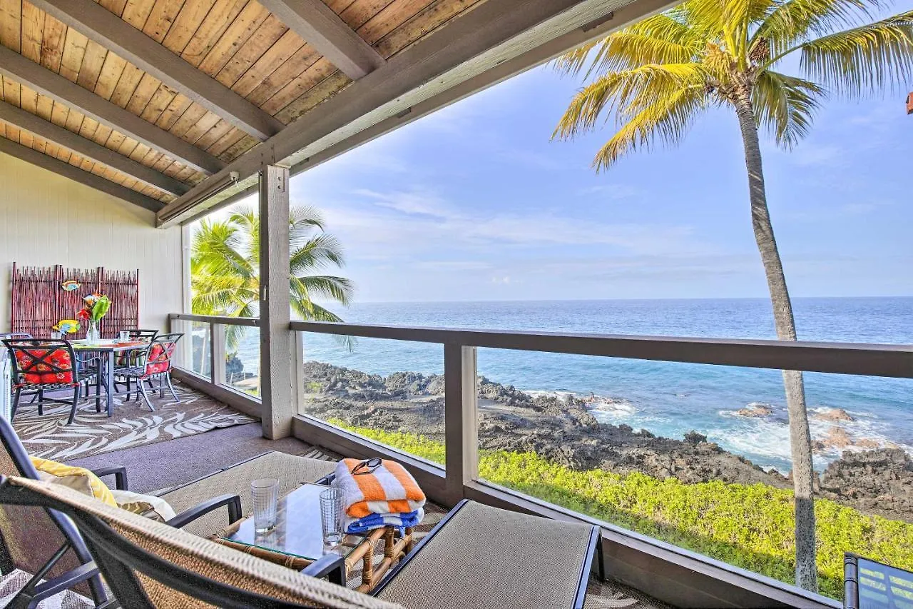 Airy Oceanfront Kailua-Kona Gem With Community Pool Apartman