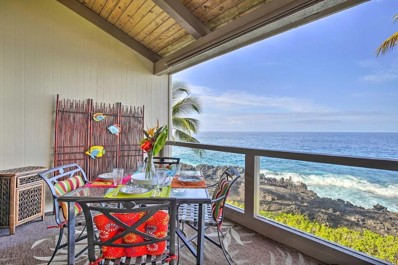 Airy Oceanfront Kailua-Kona Gem With Community Pool Apartman