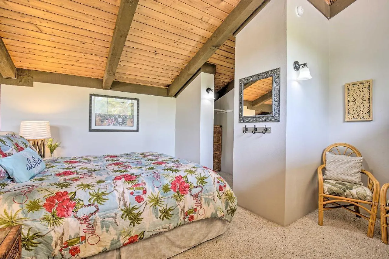 Airy Oceanfront Kailua-Kona Gem With Community Pool Apartman