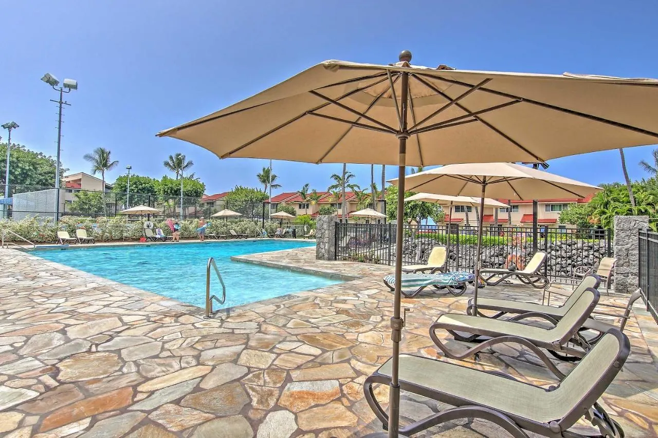 Airy Oceanfront Kailua-Kona Gem With Community Pool Apartman