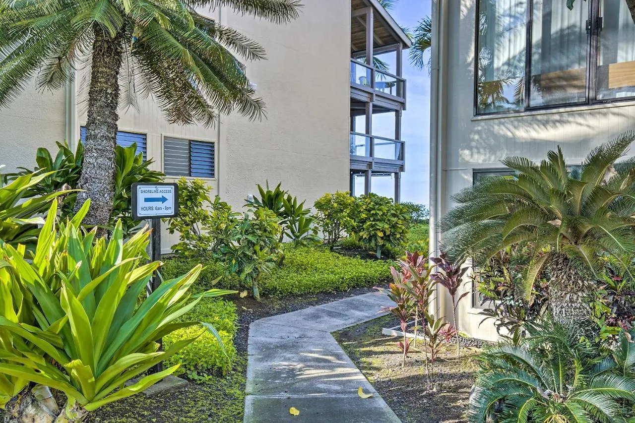 Airy Oceanfront Kailua-Kona Gem With Community Pool Apartman